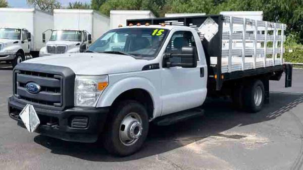 2015 FORD F-350 SD 12ft Stake Truck with Liftgate 