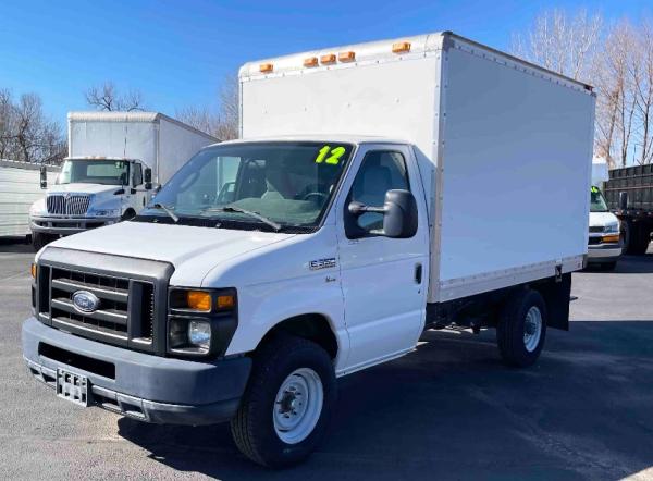 2012 FORD E-350 SD CUTAWAY 10ft Box Truck Olny 13k Miles
